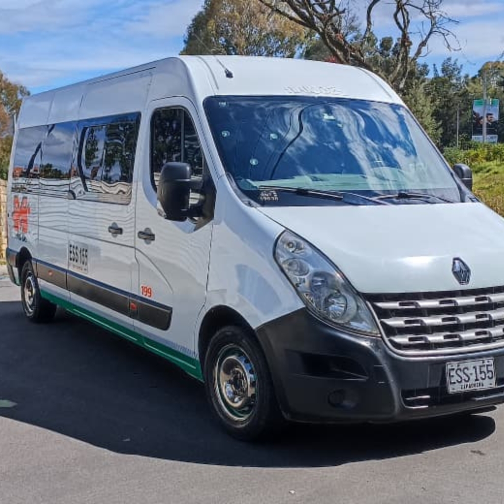 Flota moderna de transporte público colombiano - Movilidad Inteligente SAS